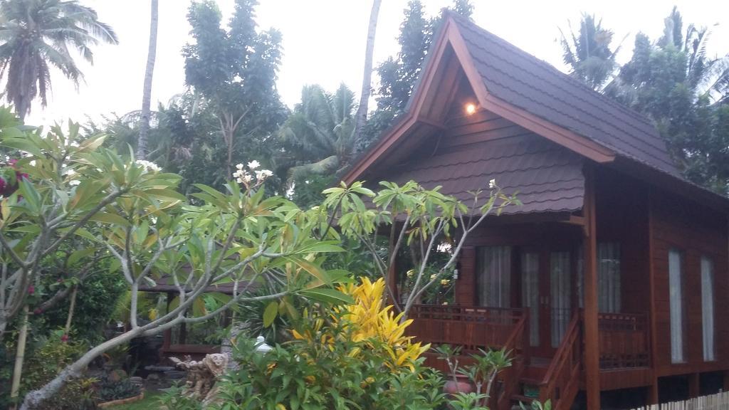 Khoo Villa Senggigi Exterior foto