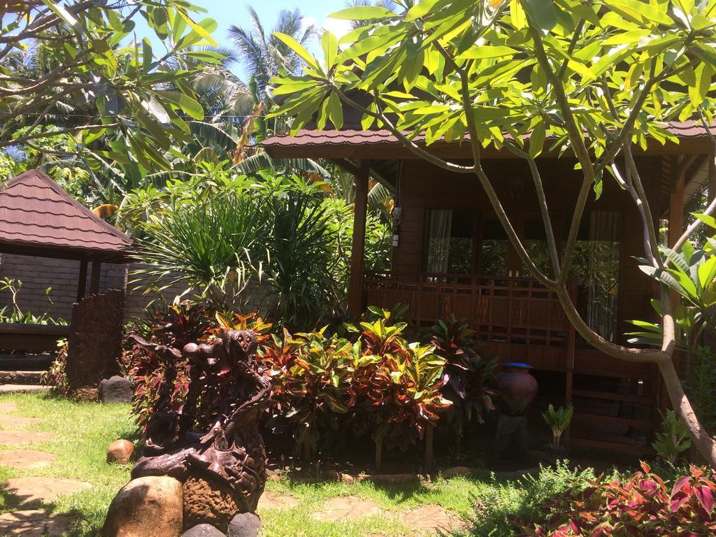 Khoo Villa Senggigi Exterior foto
